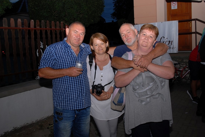 DSC_1604 (Medium).JPG